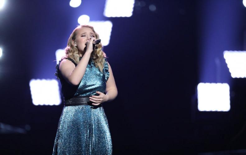 Chloe  Kohanski winner of The Voice season 13. Chloe  Kohanski winner of The Voice season 13.