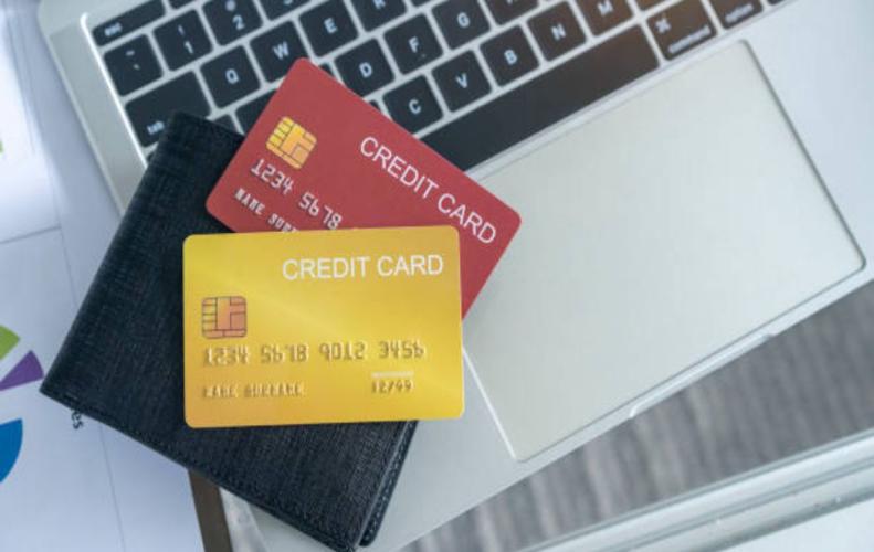 आपके पास क्रेडिट कार्ड है तो न करें ये गलतियाँ ! Credit Card Mistakes In Hindi आपके पास क्रेडिट कार्ड...