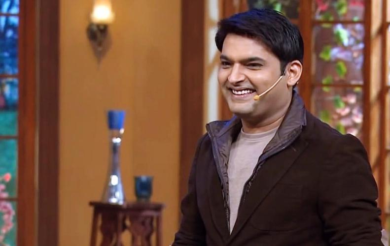 कॉमेडी के बादशाह कपिल शर्मा का सम्पूर्ण जीवन | Life Story of Kapil Sharma in Hindi कॉमेडी के बादशाह कपिल शर्मा का सम्पूर्ण जीवन | Life Story of Kapil Sharma in Hindi